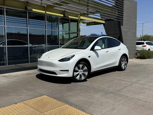 2024 Tesla Model Y Long Range Dual Motor All-Wheel Drive