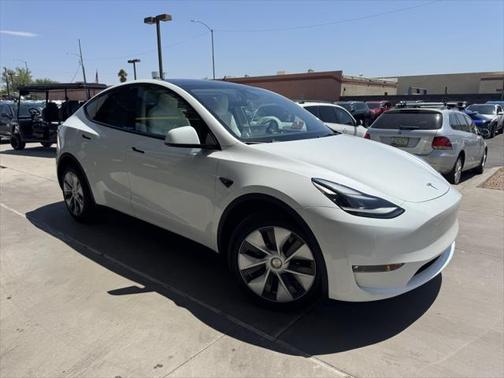 2024 Tesla Model Y Long Range Dual Motor All-Wheel Drive