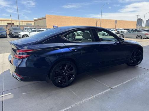 2023 Genesis G70 2.0T RWD