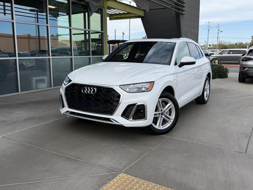 2024 Audi Q5 55 S line Premium