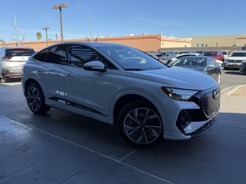 2024 Audi Q4 e-tron Premium 50 quattro