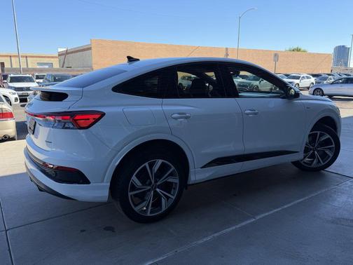 2024 Audi Q4 e-tron Premium 50 quattro