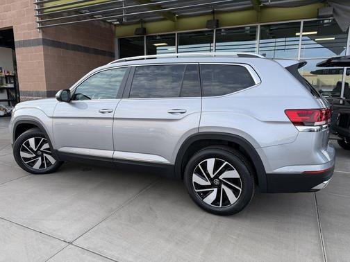 2024 Volkswagen Atlas 2.0T SEL