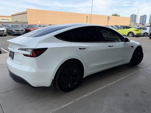 Pearl White Multi-Coat 2024 Tesla Model 3 Long Range