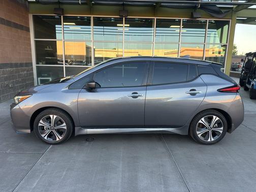 2022 Nissan Leaf SV PLUS 62 kWh