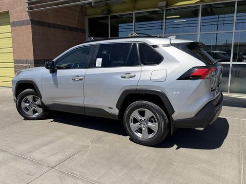 Silver Sky Metallic 2024 Toyota RAV4 Hybrid LE