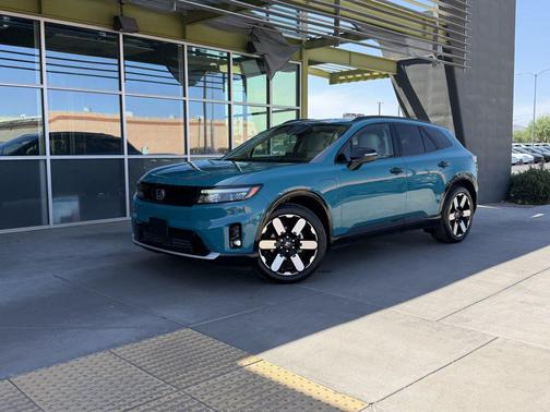 North Shore Pearl 2024 Honda Prologue Elite