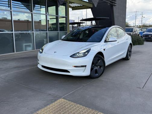 2022 Tesla Model 3 Long Range