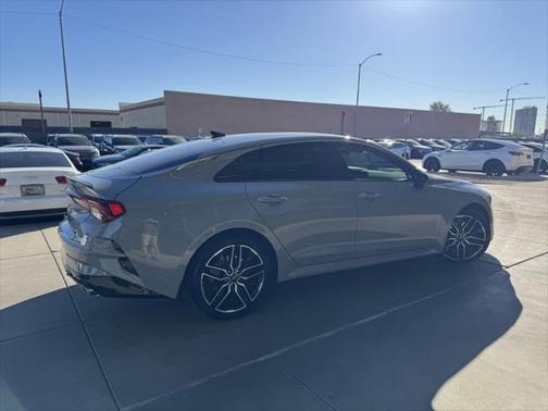 2022 Kia K5 GT