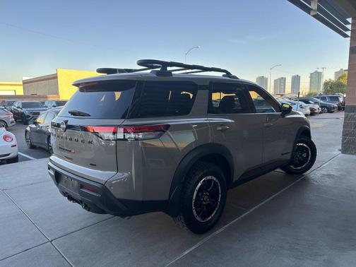 2025 Nissan Pathfinder Rock Creek 4WD