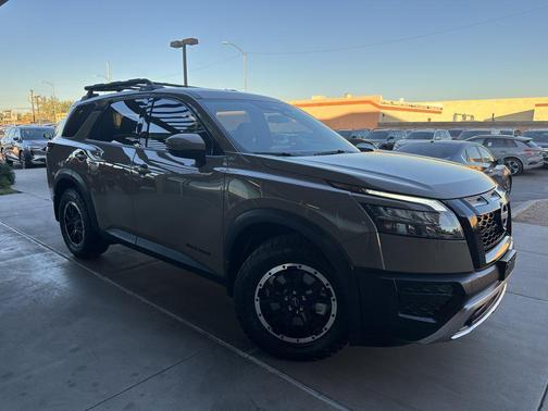 2025 Nissan Pathfinder Rock Creek 4WD