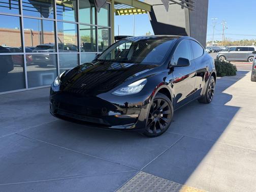 2023 Tesla Model Y Long Range Dual Motor All-Wheel Drive