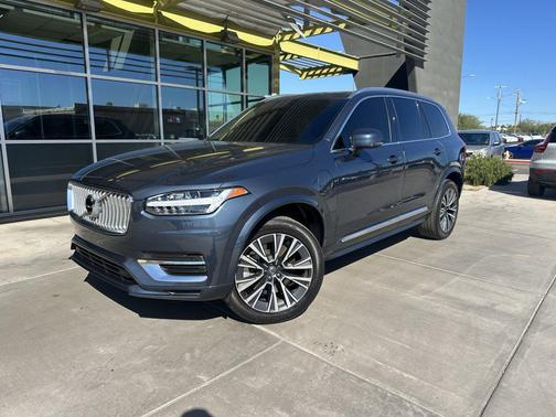 2022 Volvo XC90 Recharge Plug-In Hybrid T8 Inscription Expression 6 Passenger