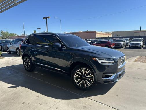 2022 Volvo XC90 Recharge Plug-In Hybrid T8 Inscription Expression 6 Passenger