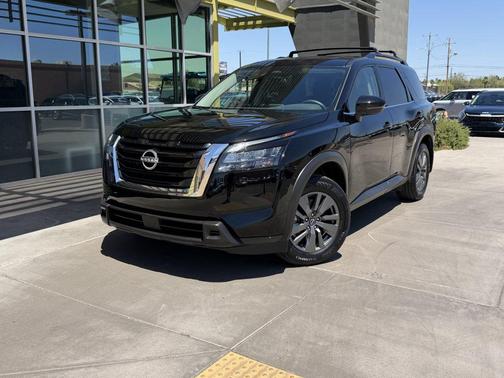 Super Black 2025 Nissan Pathfinder SV FWD
