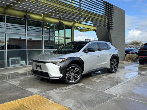 2023 Toyota bZ4X Limited
