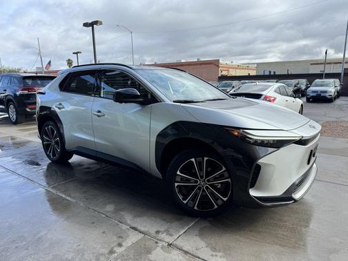 2023 Toyota bZ4X Limited