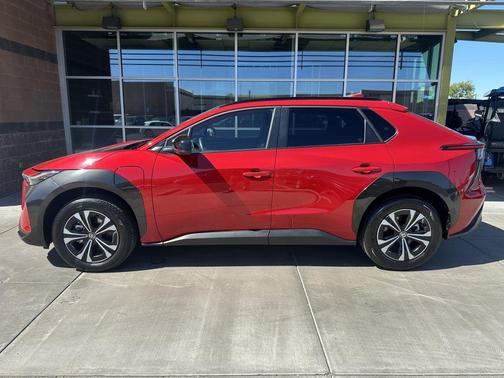 2024 Toyota bZ4X XLE