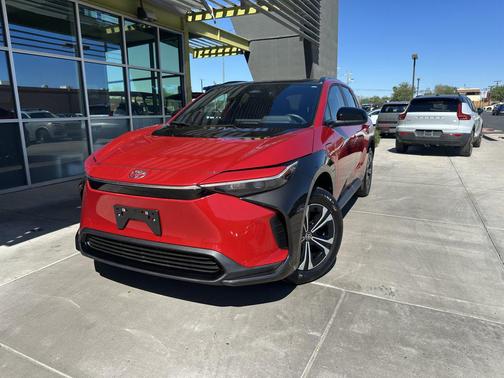 2024 Toyota bZ4X XLE