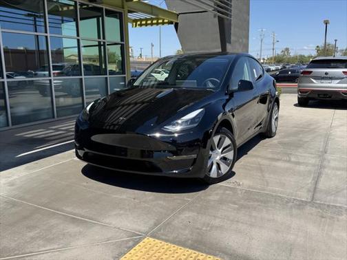 2024 Tesla Model Y Long Range Dual Motor All-Wheel Drive