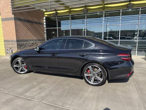 2024 Genesis G70 2.5T RWD