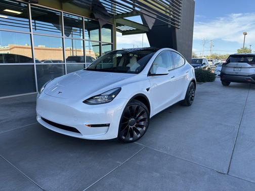 2022 Tesla Model Y Performance Dual Motor All-Wheel Drive