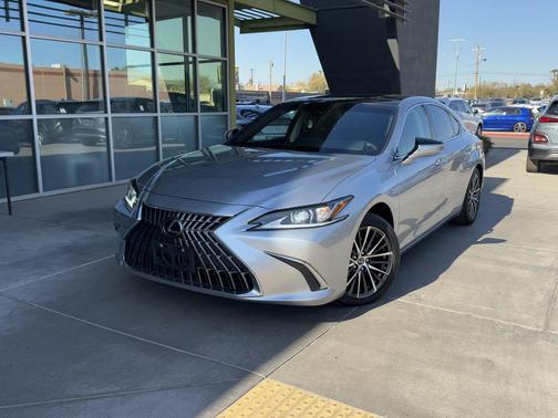 2023 Lexus ES 350 Luxury