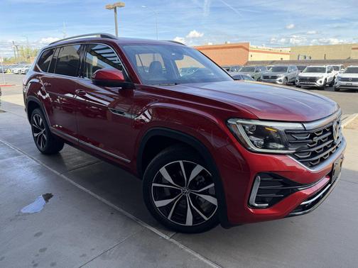 2024 Volkswagen Atlas 2.0T SEL Premium R-Line 4MOTION
