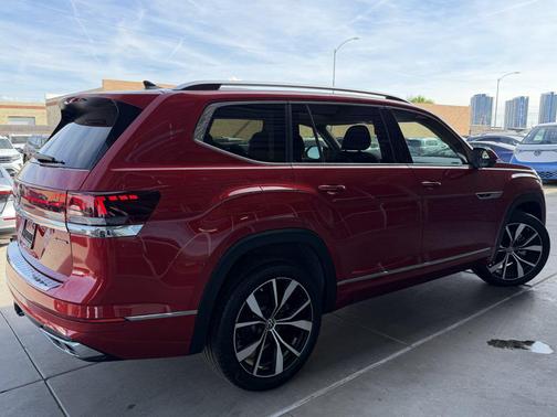 2024 Volkswagen Atlas 2.0T SEL Premium R-Line 4MOTION