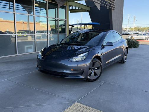 2023 Tesla Model 3 Standard Range
