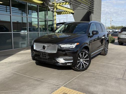 2025 Volvo XC90 B5 Core