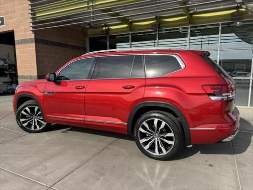 2023 Volkswagen Atlas 3.6L SEL Premium