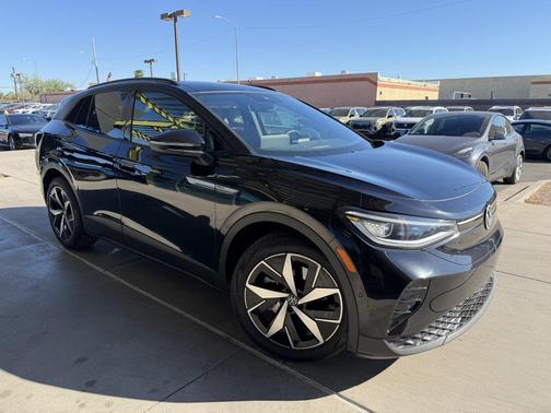 2023 Volkswagen ID.4 Pro