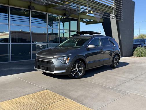 2025 Kia Niro EX