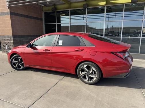 2022 Hyundai ELANTRA Limited