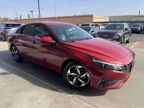 2022 Hyundai ELANTRA Limited