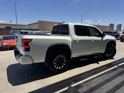 2024 Nissan Frontier PRO-X