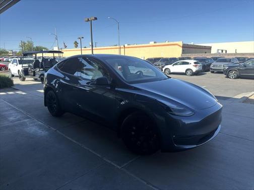 2023 Tesla Model Y Long Range Dual Motor All-Wheel Drive