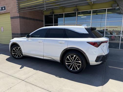 Snowfall Pearl 2024 Acura ZDX A-SPEC