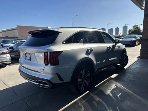 2023 Kia Sorento Hybrid EX