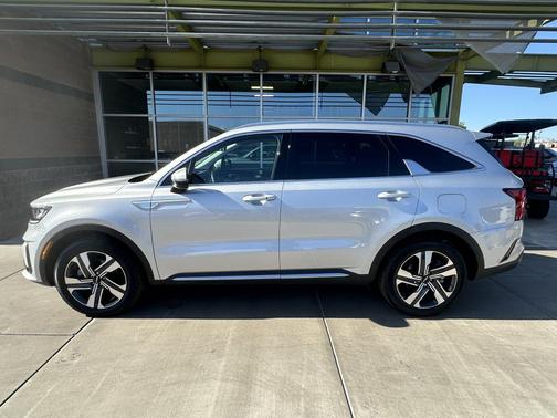 2023 Kia Sorento Hybrid EX