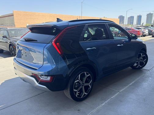 2024 Kia Niro Touring
