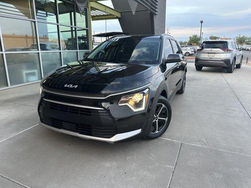2024 Kia Niro EX