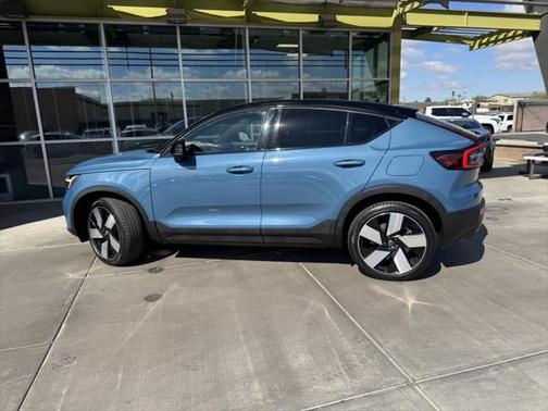 2022 Volvo C40 Recharge Pure Electric P8 Ultimate