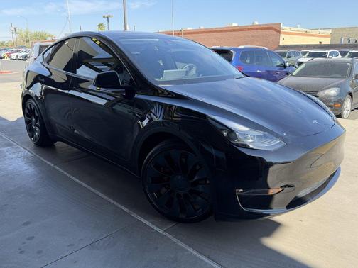 2023 Tesla Model Y Performance Dual Motor All-Wheel Drive