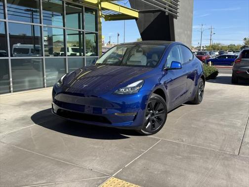 2024 Tesla Model Y Long Range Dual Motor All-Wheel Drive