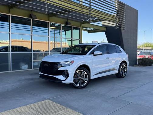 2023 Audi Q4 e-tron Prestige 50 quattro