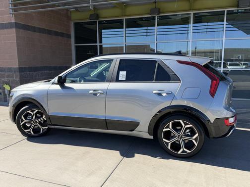 2023 Kia Niro Touring