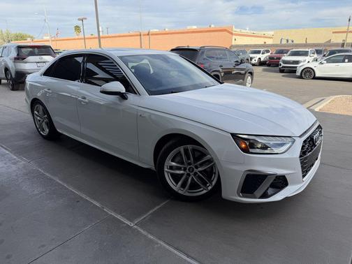 2023 Audi A4 45 S line Premium