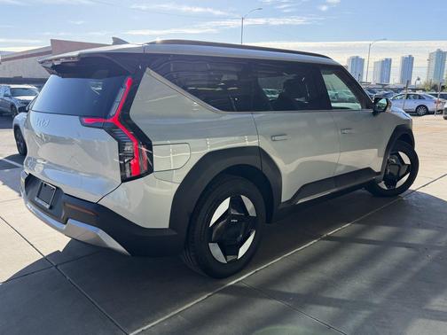 2024 Kia EV9 Wind